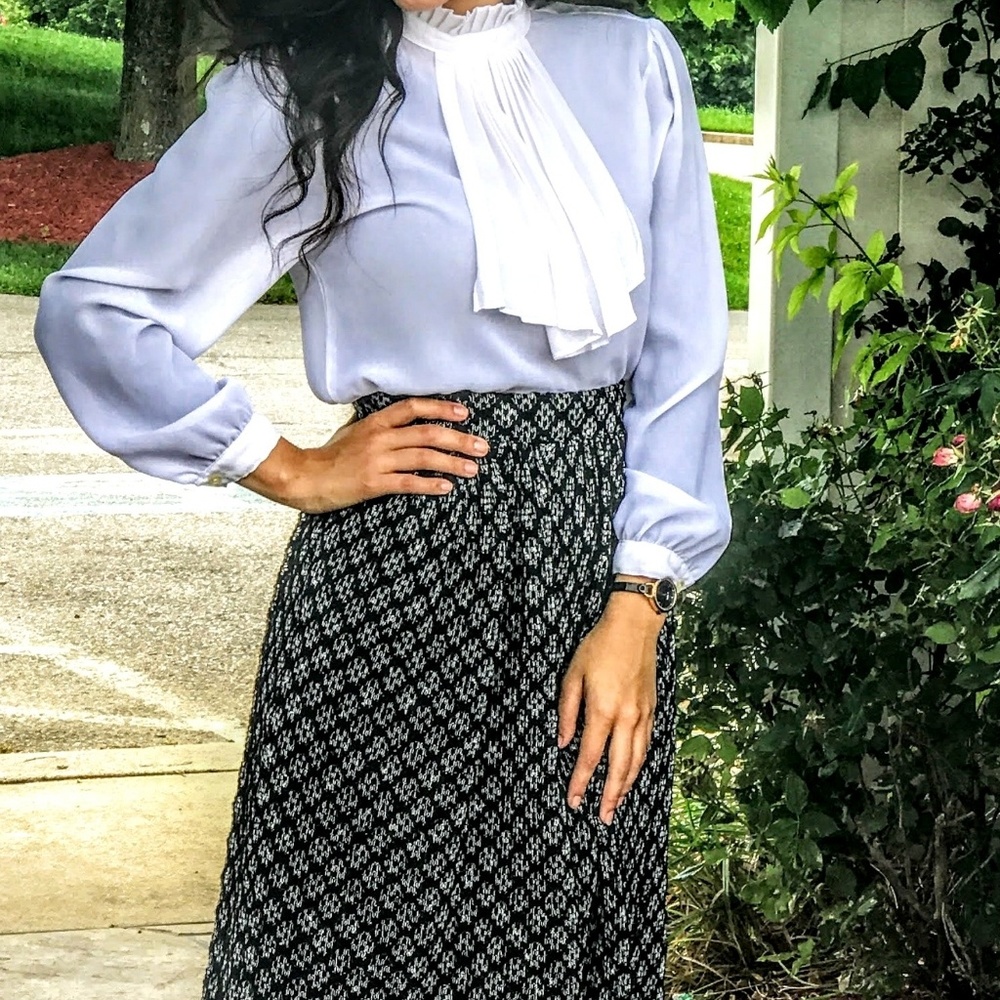 Vintage Top with ruffles